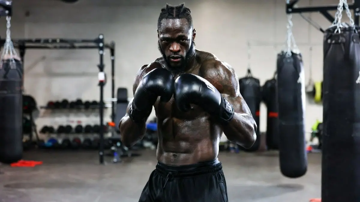 Wilder wygrywa w Londynie. Chisora żegna się z ringiem po wojnie na wyniszczenie
